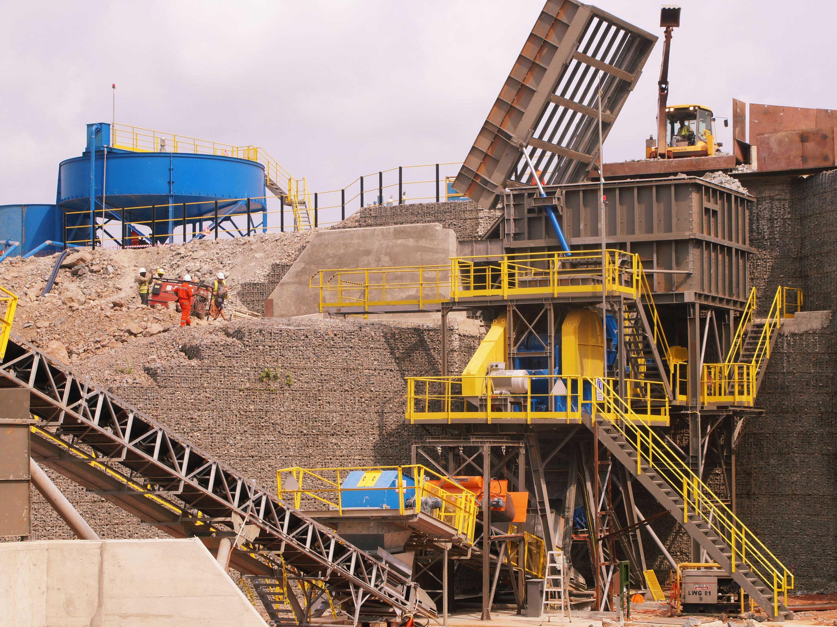 Comprehensive services to support your mining projects