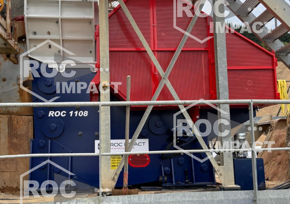 Installation of a new ROC 1108 HYD jaw crusher