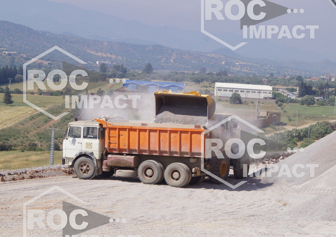 CRUSHING PLANT CAPACITY 300 T/H - 0/25 MM (DESTINATION ALGERIE)