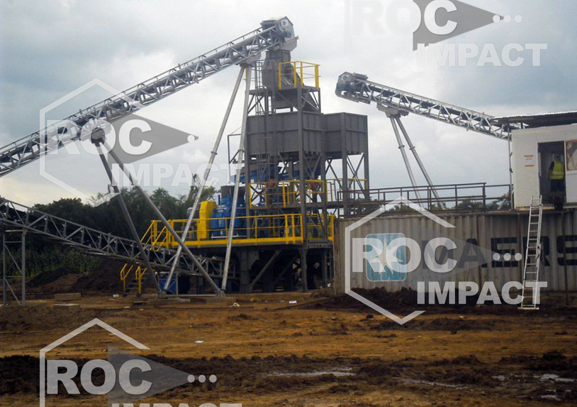 Installation complet mobile de concassage et criblage 200 t/h  (destination Togo)