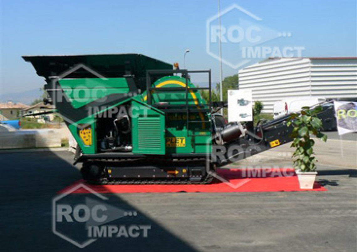 Starting up the M5000 Hammer Crusher