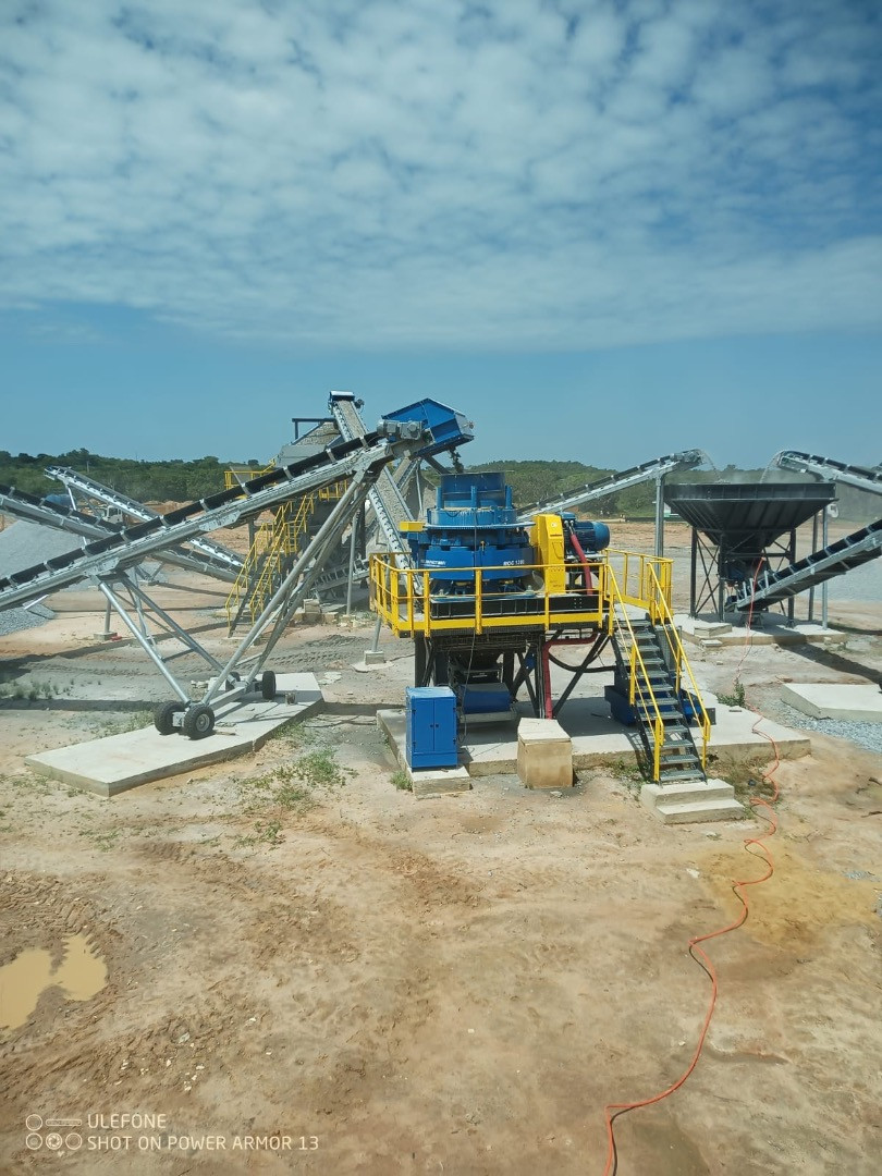 Installation de concassage ROC IMPACT en Côte d’Ivoire 250 t/h - ROC IMPACT